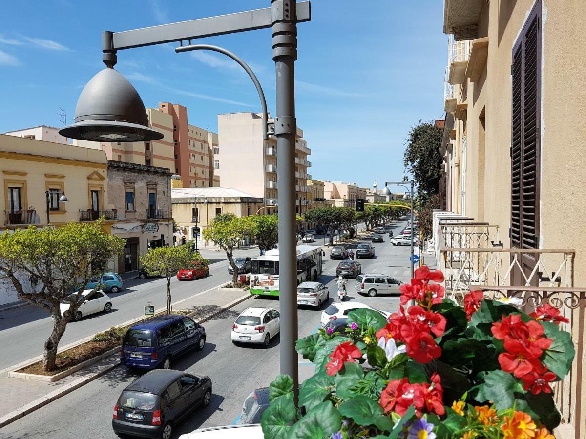 Nomapartments Il Viaggiatore Trapani Exteriör bild